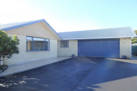 Photo of property in 24 Karoro Place, Karoro, Greymouth, 7805
