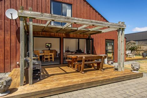 Photo of property in 16 Devon Crescent, Darfield, 7510