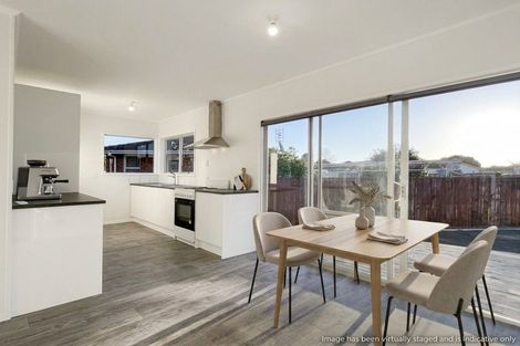 Photo of property in 156 Chichester Drive, Rosehill, Papakura, 2113