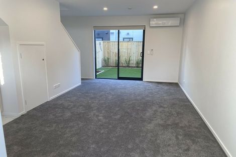 Photo of property in 4/22 Yeovil Road, Te Atatu Peninsula, Auckland, 0610