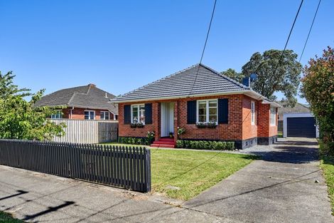 Photo of property in 55 Naenae Road, Naenae, Lower Hutt, 5011