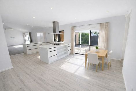 Photo of property in 12 Freelance Terrace, Pahurehure, Papakura, 2113