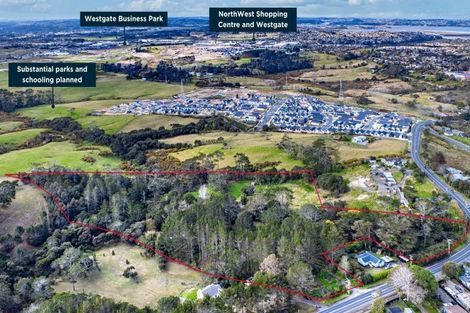 Photo of property in 53 Red Hills Road, Massey, Auckland, 0614