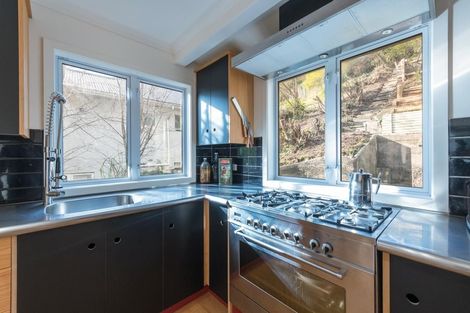 Photo of property in 43 Murphy Street, Toi Toi, Nelson, 7010