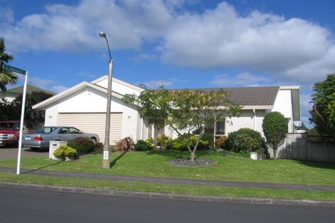 Photo of property in 6 Suncrest Drive, West Harbour, Auckland, 0618