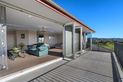Photo of property in 64 No 1 Road, Te Puke, 3182