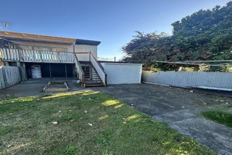 Photo of property in 17 Shrimpton Road, Haumoana, 4102