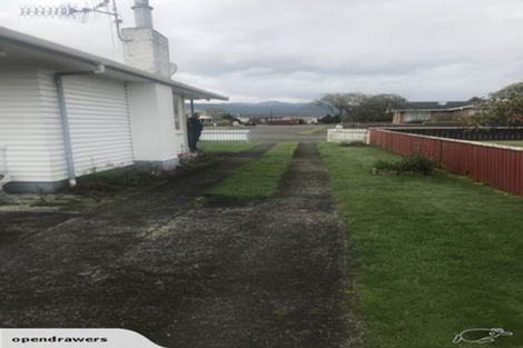 Photo of property in 9 Cardiff Street, Levin, 5510