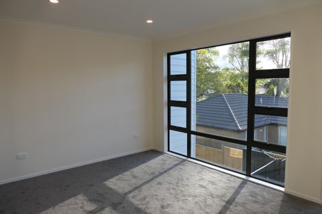 Photo of property in 19 Eastview Road, Glen Innes, Auckland, 1072