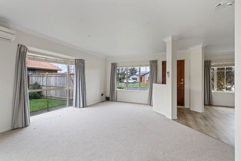 Photo of property in 33 Cate Road, Rototuna North, Hamilton, 3210