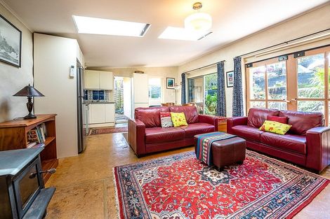 Photo of property in 57 Fairview Crescent, Omiha, Waiheke Island, 1081