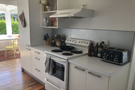 Photo of property in 35 North Terrace, Kelburn, Wellington, 6012