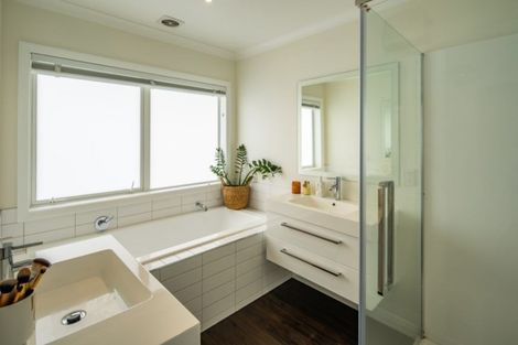 Photo of property in 160 Fraser Avenue, Johnsonville, Wellington, 6037