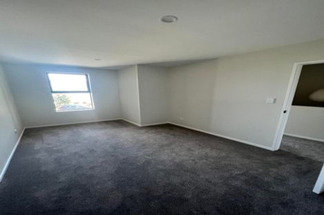 Photo of property in 42 Glidepath Road, Hobsonville, Auckland, 0616