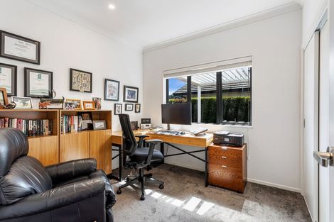 Photo of property in 54 Fruitlands Road, Kumeu, 0810