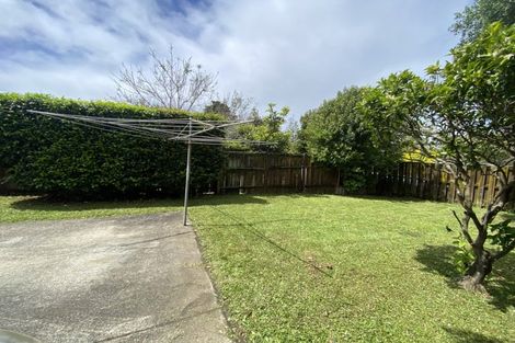 Photo of property in 2/38 Holland Road, Hillcrest, Auckland, 0627