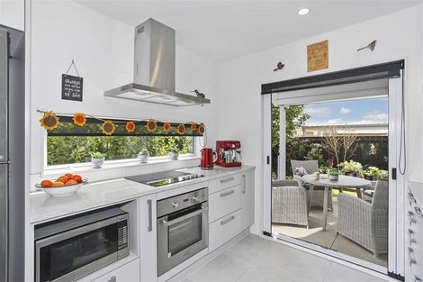 Photo of property in 76a Wellington Street, Pukekohe, 2120