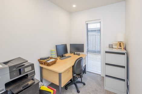 Photo of property in 53 Waipunahau Road, Waikanae, 5036