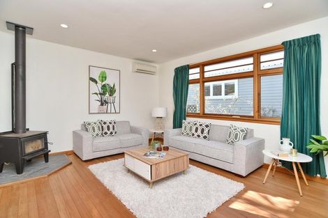 Photo of property in 1/52 Malcolm Avenue, Beckenham, Christchurch, 8023