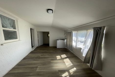 Photo of property in 230 East Tamaki Road, Otara, Auckland, 2023