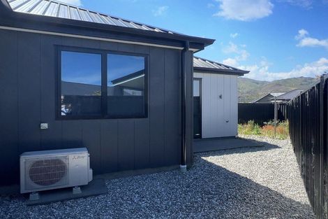 Photo of property in 49 Olds Crescent, Cromwell, 9310