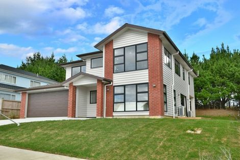 Photo of property in 46 Resolution Drive, Gulf Harbour, Whangaparaoa, 0930