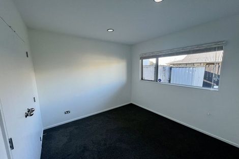Photo of property in 1/48 Taharoto Road, Takapuna, Auckland, 0622