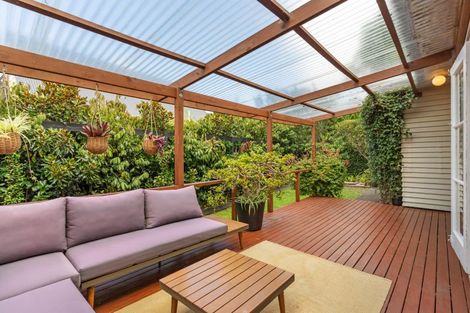 Photo of property in 4b Lancaster Road, Beach Haven, Auckland, 0626