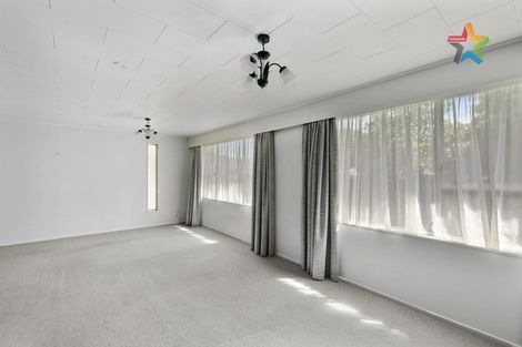 Photo of property in 6b Belgrave Street, Wainuiomata, Lower Hutt, 5014