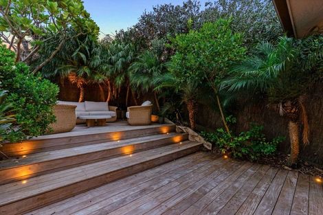 Photo of property in 8a Tipau Street, Torbay, Auckland, 0630