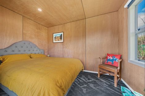 Photo of property in 537 Richmond Road, Lepperton, New Plymouth, 4373