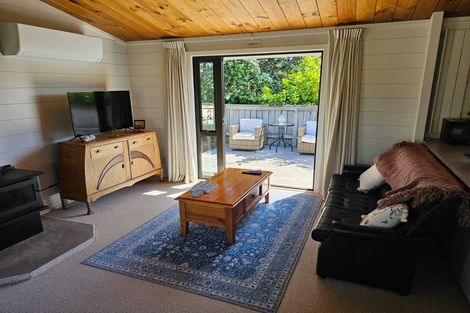 Photo of property in 140 Manly Street, Paraparaumu Beach, Paraparaumu, 5032