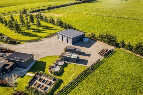 Photo of property in 5/454 Stoney Creek Road, Kelvin Grove, Palmerston North, 4470