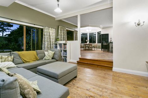 Photo of property in 386 Upper Harbour Drive, Greenhithe, Auckland, 0632