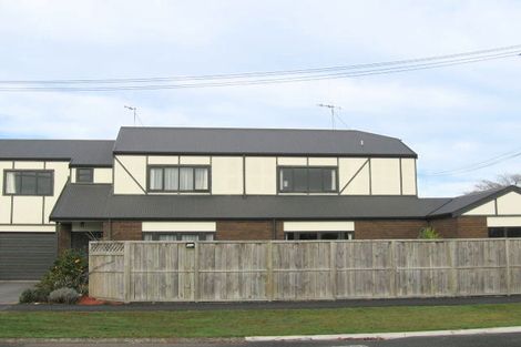 Photo of property in 27 Sayer Street, Frankton, Hamilton, 3204