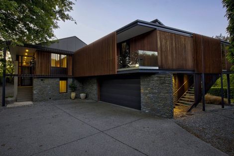 Photo of property in 27 Arrowtn-lke Hayes Road, Lake Hayes, Queenstown, 9371