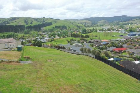 Photo of property in 4d Forlong Rise, Helensville, 0800