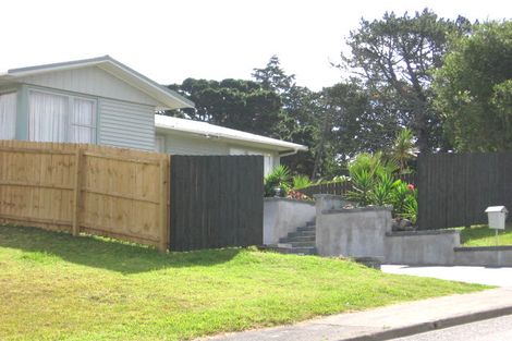 Photo of property in 61 Hendry Avenue, Hillsborough, Auckland, 1042