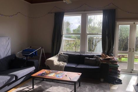 Photo of property in 55 Lombard Street, Palmerston North, 4410