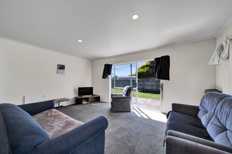 Photo of property in 75 Tauhuri Street, Manaia, 4612