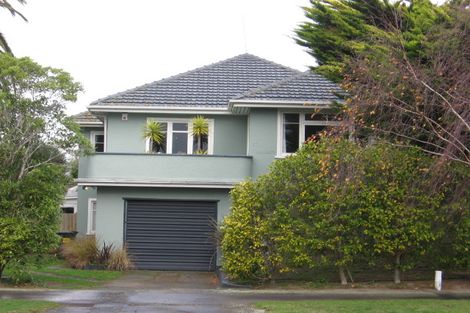 Photo of property in 37 Franklin Avenue, Hokowhitu, Palmerston North, 4410
