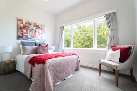 Photo of property in 59 Sutherland Road, Melrose, Wellington, 6023