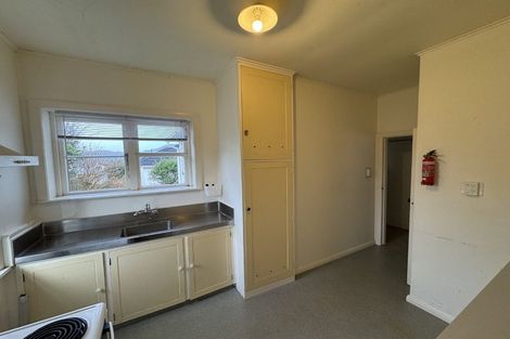 Photo of property in 40 Sunshine Avenue, Karori, Wellington, 6012