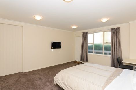 Photo of property in 184 Fitzherbert Avenue, West End, Palmerston North, 4410
