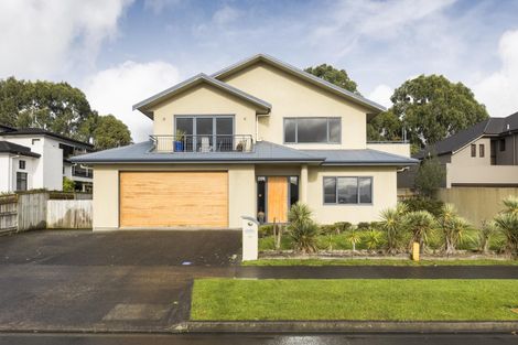 Photo of property in 56 Ruapehu Drive, Fitzherbert, Palmerston North, 4410