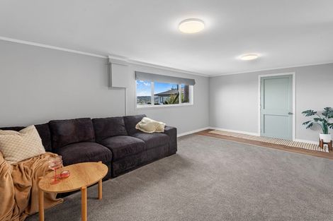 Photo of property in 44 Memorial Drive, Parahaki, Whangarei, 0112