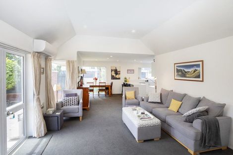 Photo of property in 9 Tavistock Place, Russley, Christchurch, 8042