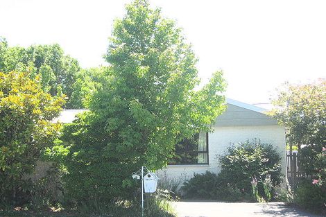 Photo of property in 12 Rosella Street, Broomfield, Christchurch, 8042