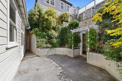 Photo of property in 32 Ohiro Road, Aro Valley, Wellington, 6021