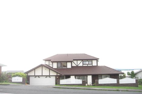 Photo of property in 1/106 Bleakhouse Road, Mellons Bay, Auckland, 2014